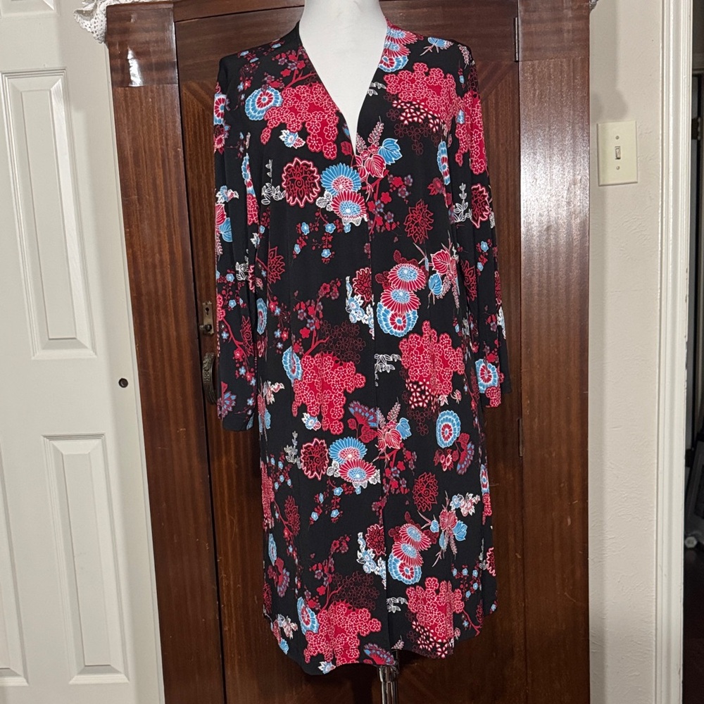 Boutique Chic Floral Cardigan